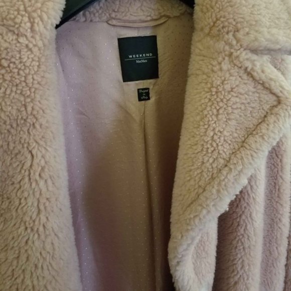 Max Mara weekend Teddy coat in light pink/ blush - Picture 6 of 11
